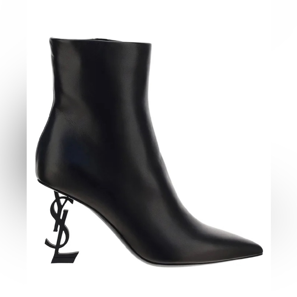 Yves Saint Laurent Black Heeled Boots